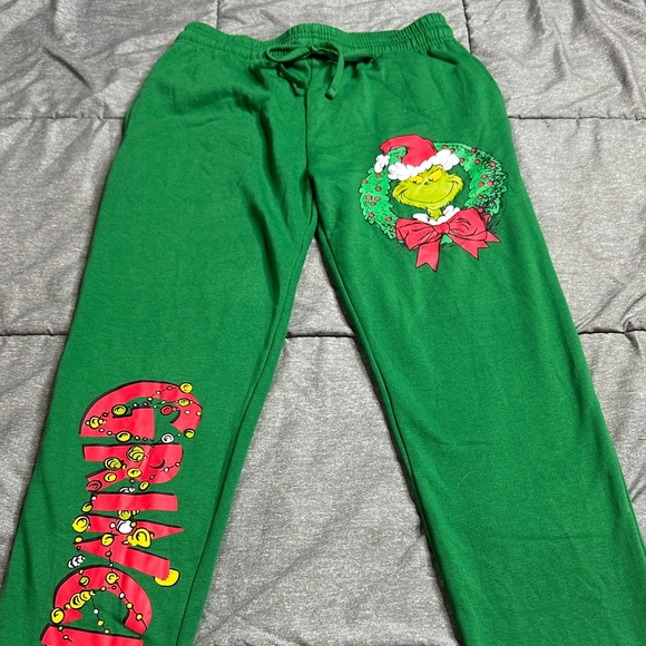 MAD Engine Size SM Grinch Unisex Pajama Bottoms - Green and Red double design - Picture 1 of 9